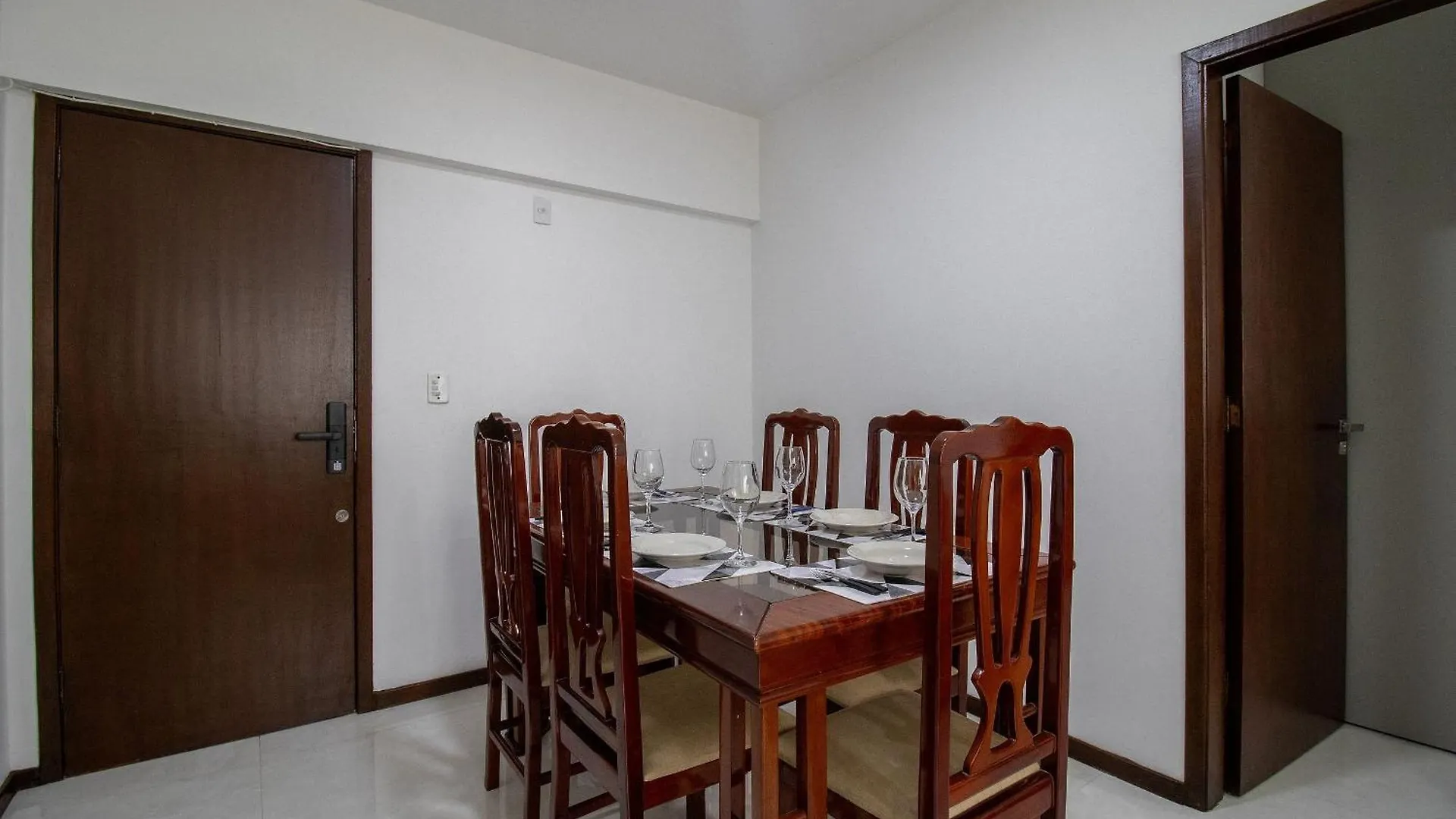 Appartamento Tat23 - Climatizado, 2 Dorm, Tv Smart Balneário Camboriú